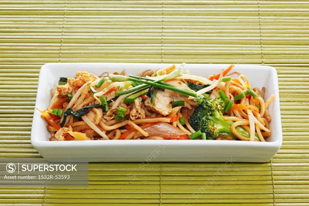 Fried noodles with vegetables (Thailand)