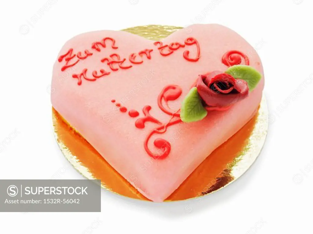 A heart-shaped cake for Mother's Day