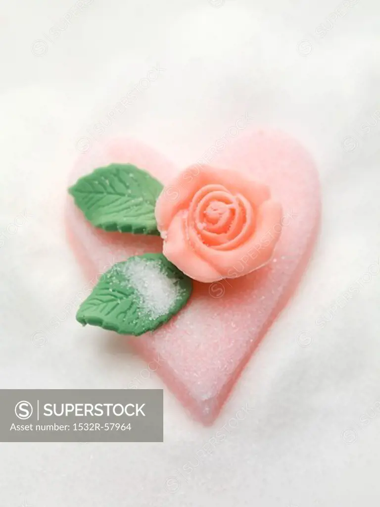 Pink sugar heart with marzipan rose