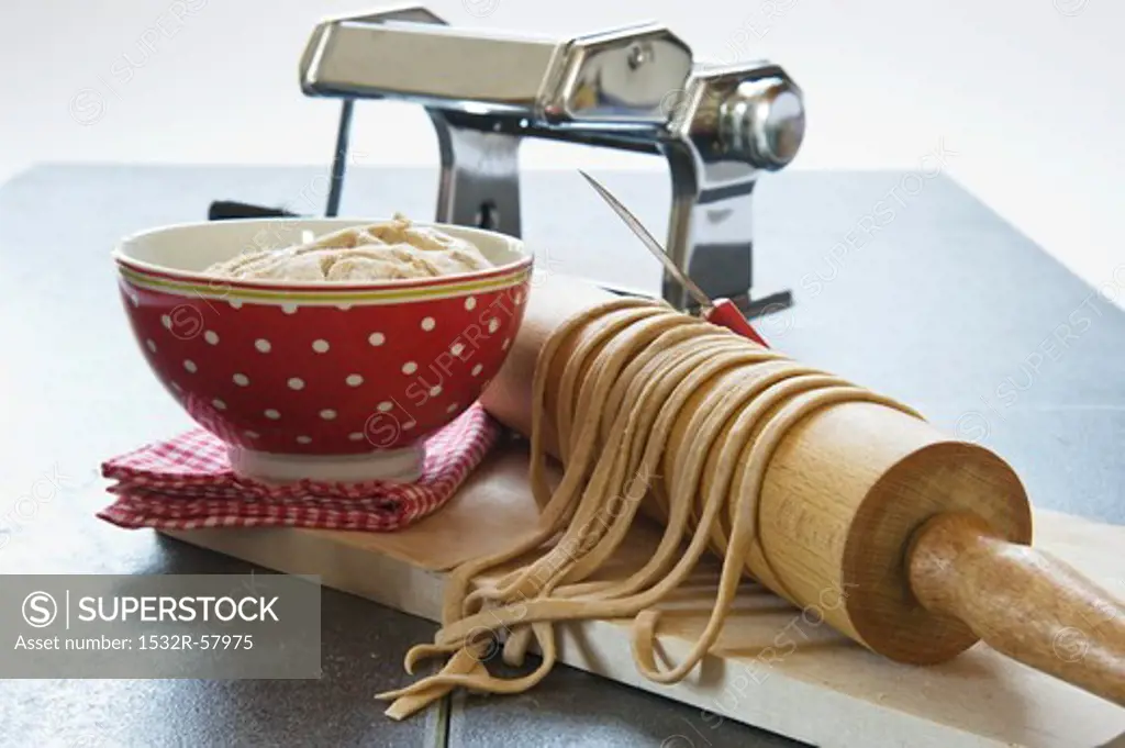 Home-made ribbon pasta with pasta maker