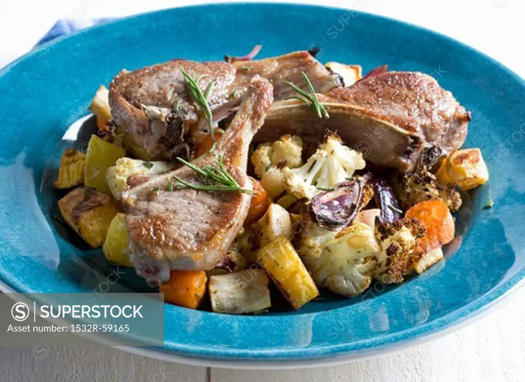 Lamb chops with root vegetables