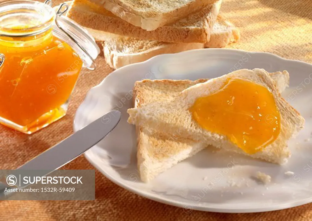 Slices of toast with pumpkin jam