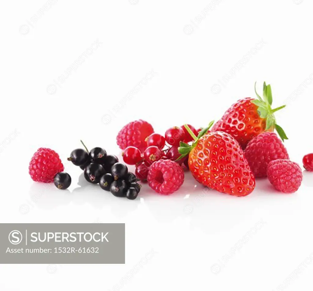 Various types of fresh berries