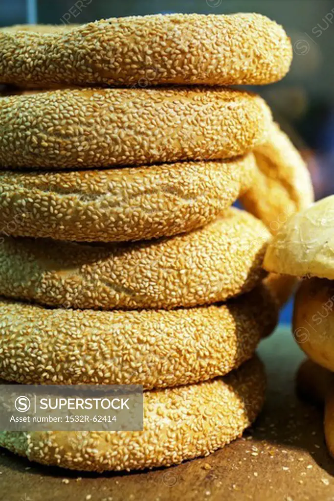 A stack of sesame rings