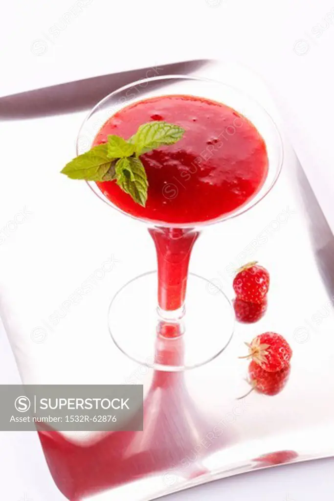 A strawberry smoothie with mint