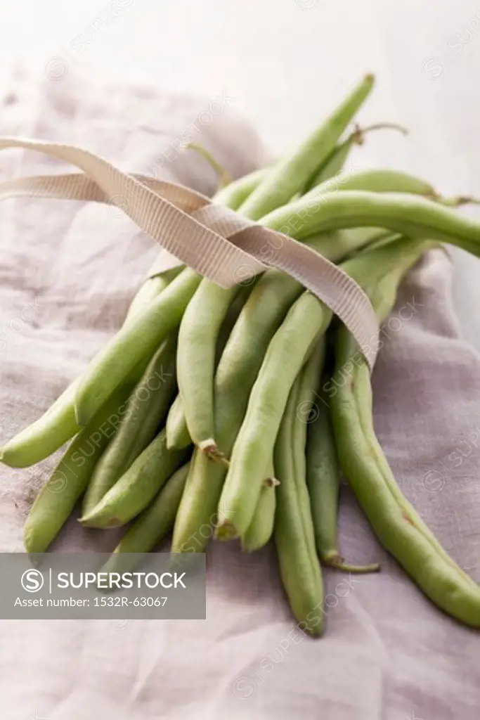 A bunch of green beans