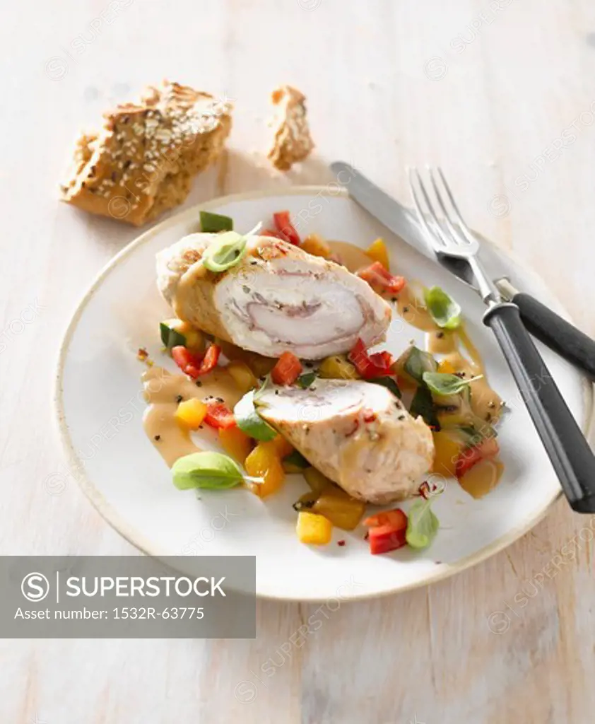 Turkey roulade with vegetables