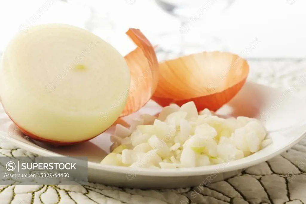 Chopped White Onion with Half an Onion; Onion Skin