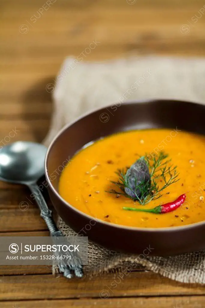Thai carrot soup