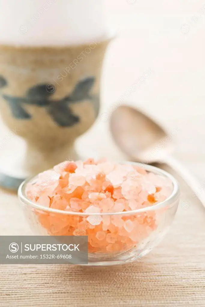 Himalaya salt in a small glass bowl