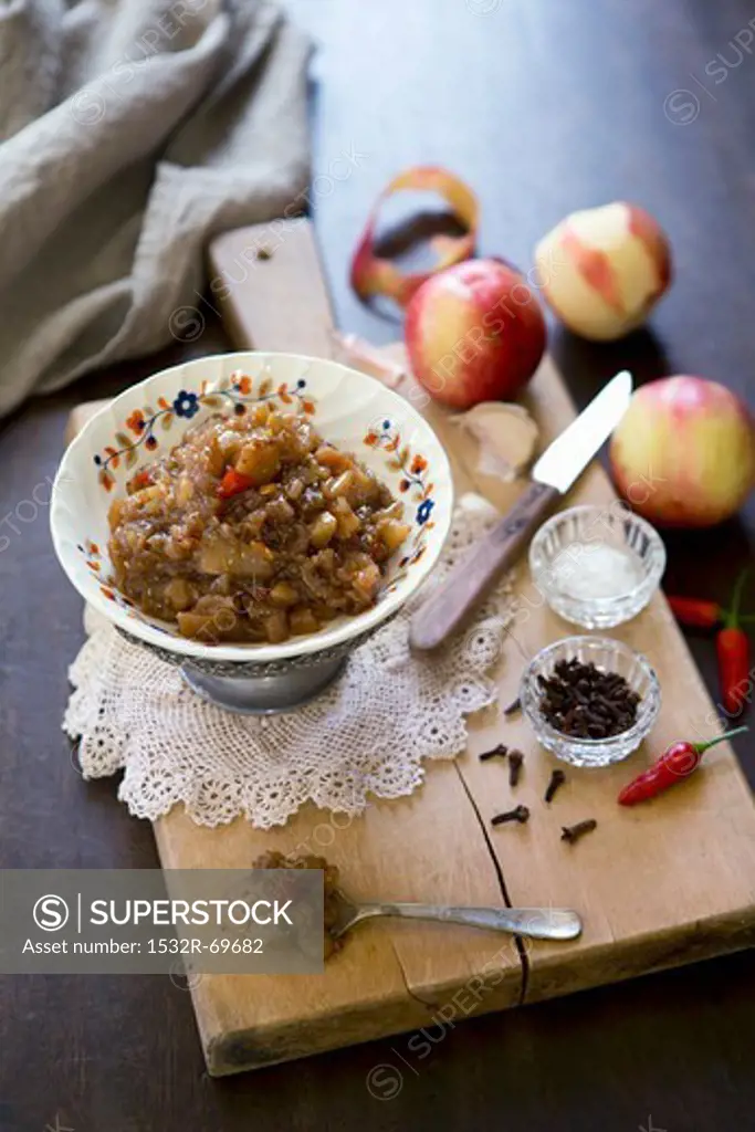 Nectarine chutney with cloves and chilli