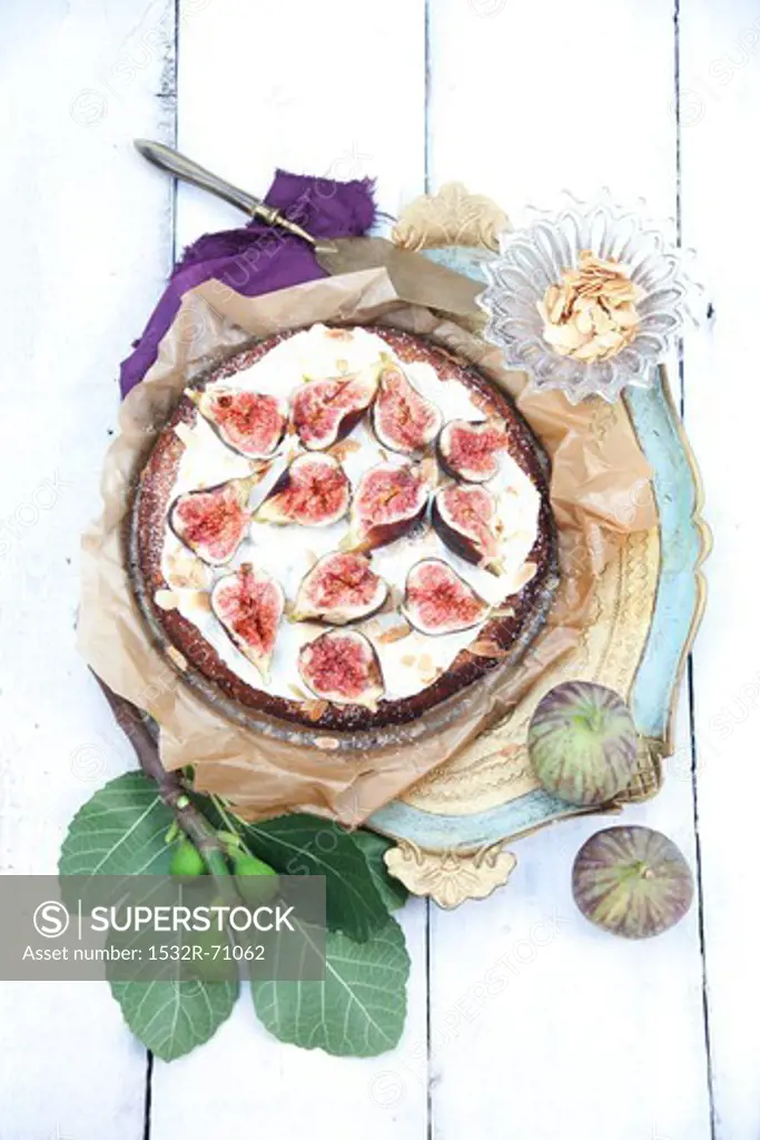 A fig cake with Cointreau and cream