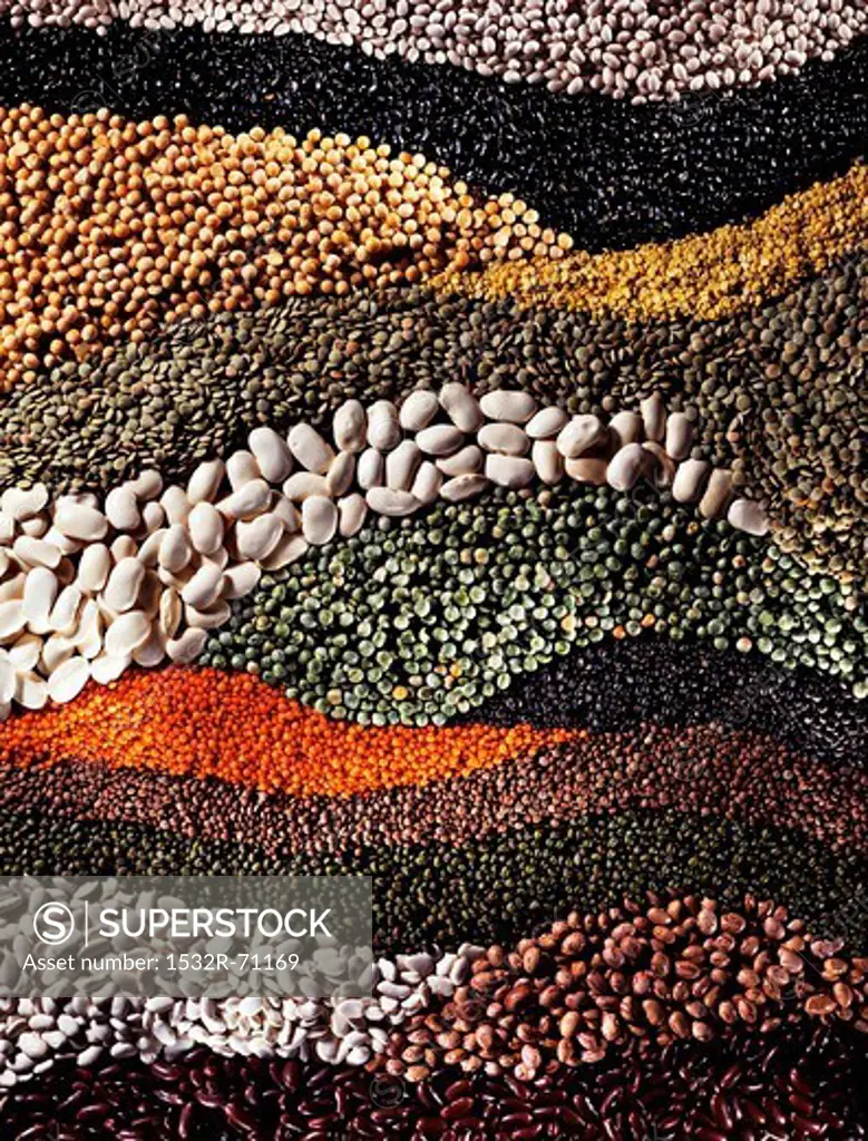 Assorted pulses arranged in waves