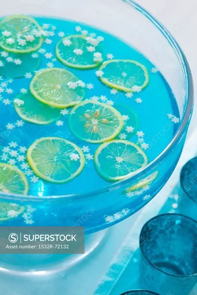 Lemon punch with Curaçao and sugar stars