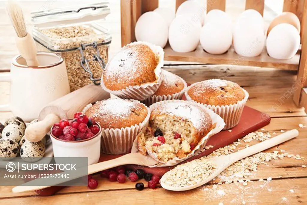 Winter muffins with oats and frozen berries