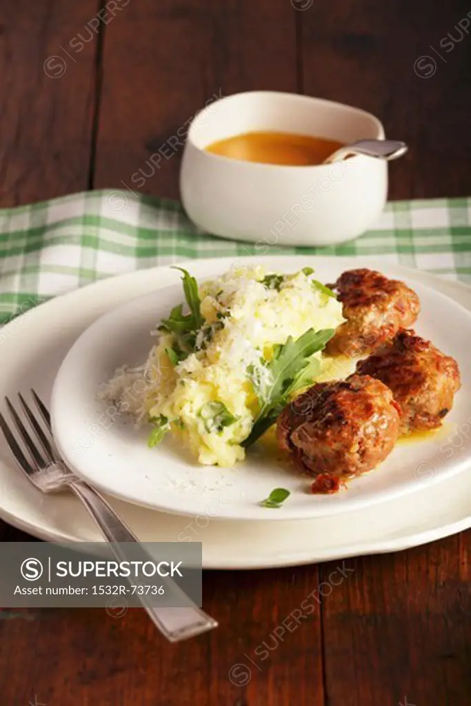 Meatballs with mashed potato and rocket, 8/23/2013