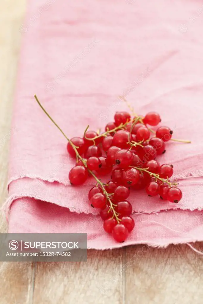 Redcurrants on a pink cloth, 9/12/2013