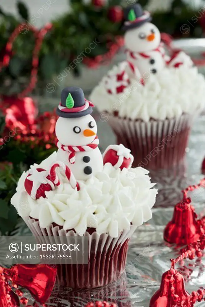 Red Velvet cupcakes with cream cheese frosting and snowmen, 10/16/2013