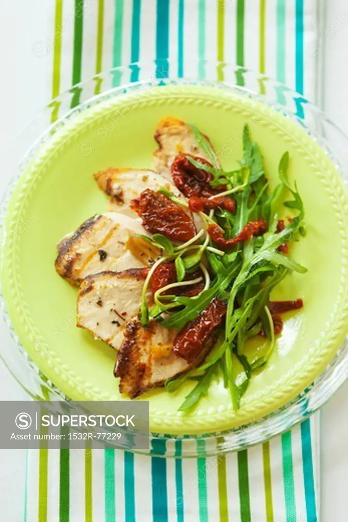 Sliced chicken breast with rocket and dried tomatoes, 12/9/2013
