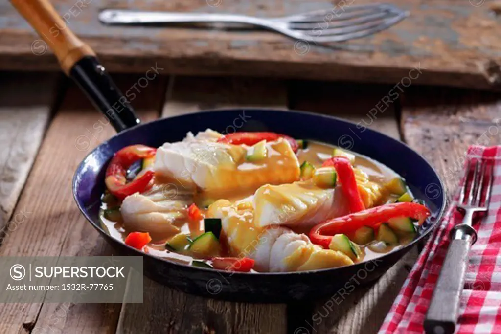 Pan-cooked fish with peppers and courgette, 1/9/2014