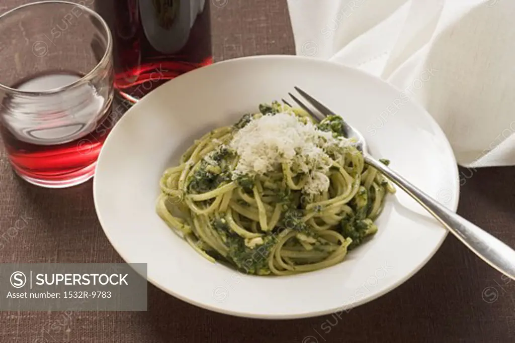 Linguine with pesto and Parmesan, red wine