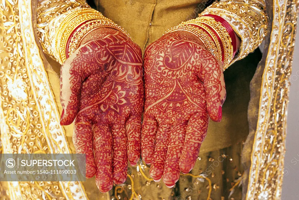 Mehandi on Bride hands