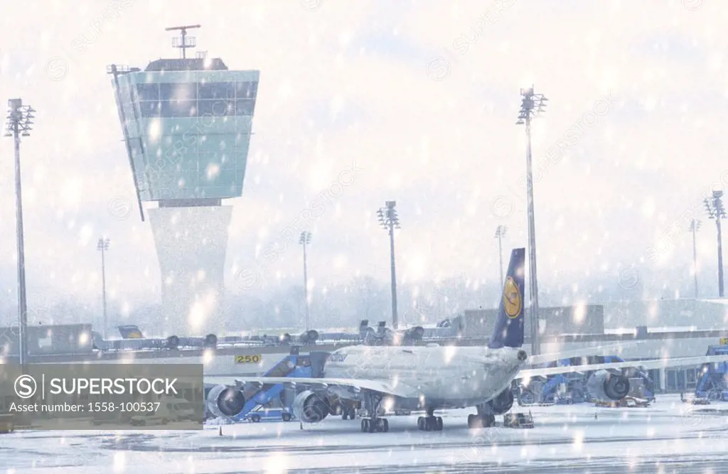 Germany, Upper Bavaria, Munich,  Airport Franz Josef bouquet, tower, Runway, airplane, snowfall, no property release,  Bavaria, airport buildings, tow...