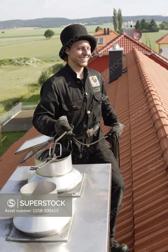 House roof, chimney sweeps, chimney,  cleans,   Series, 20-30 years, man, cylinders, headgear, hat, clothing, working clothes, work, occupation, heigh...