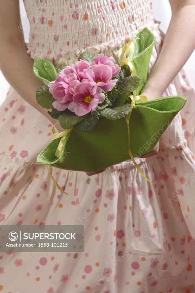 Easter, child, girls, detail,  Flowerpot, primroses, packed,  gives away,  8-12 years, summer dress, in the spring flowers, little flowerpot, flowers,...