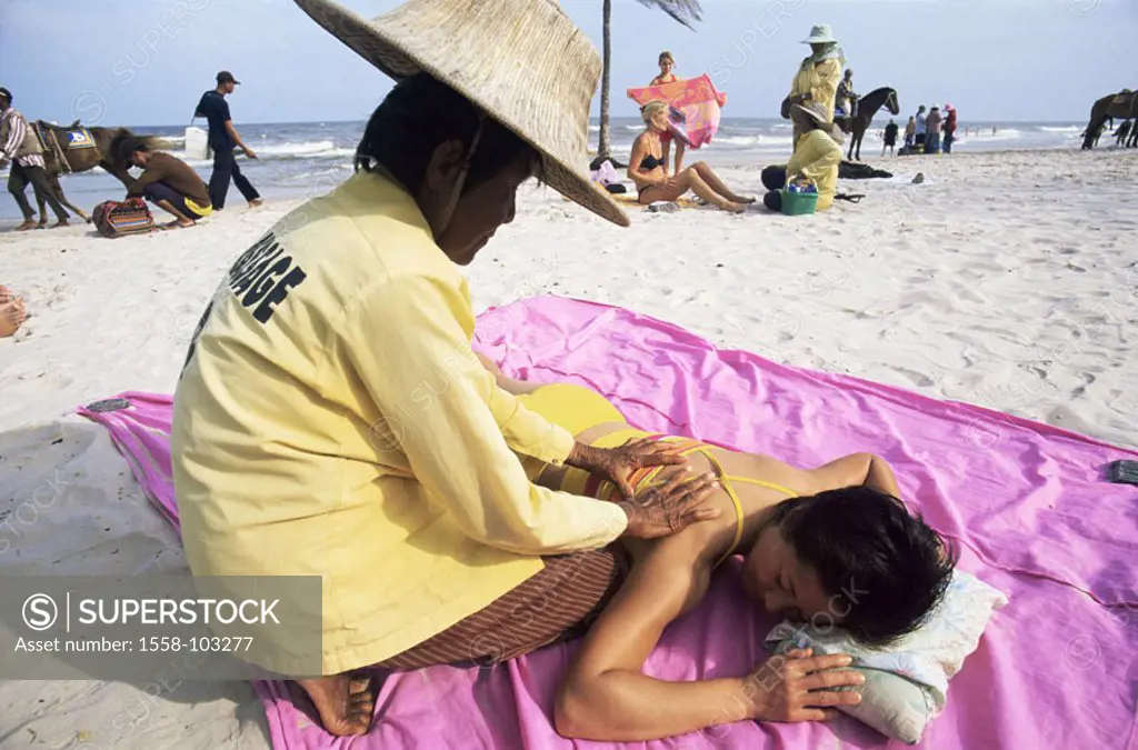 Thailand, Hua Hin, beach, woman,  Relaxation, masseur, hat, Thai,  Massage,  Asia, southeast Asia, sandy beach, vacation, vacation, culture, recuperat...