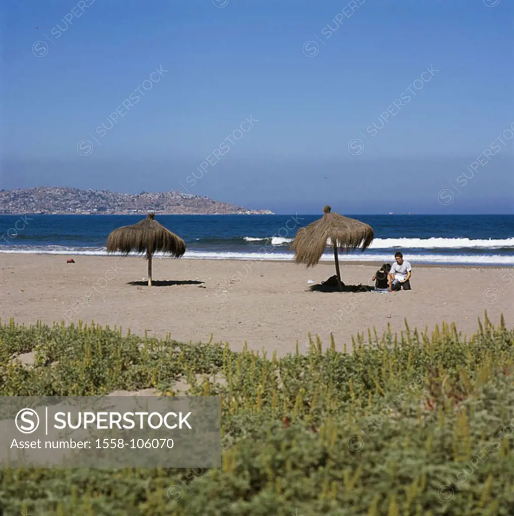 Chile, region Coquimbo, La Serena, beach, sea, pair, young, no models Pacific release, South America, teenagers, leisure time, small north, coast, san...