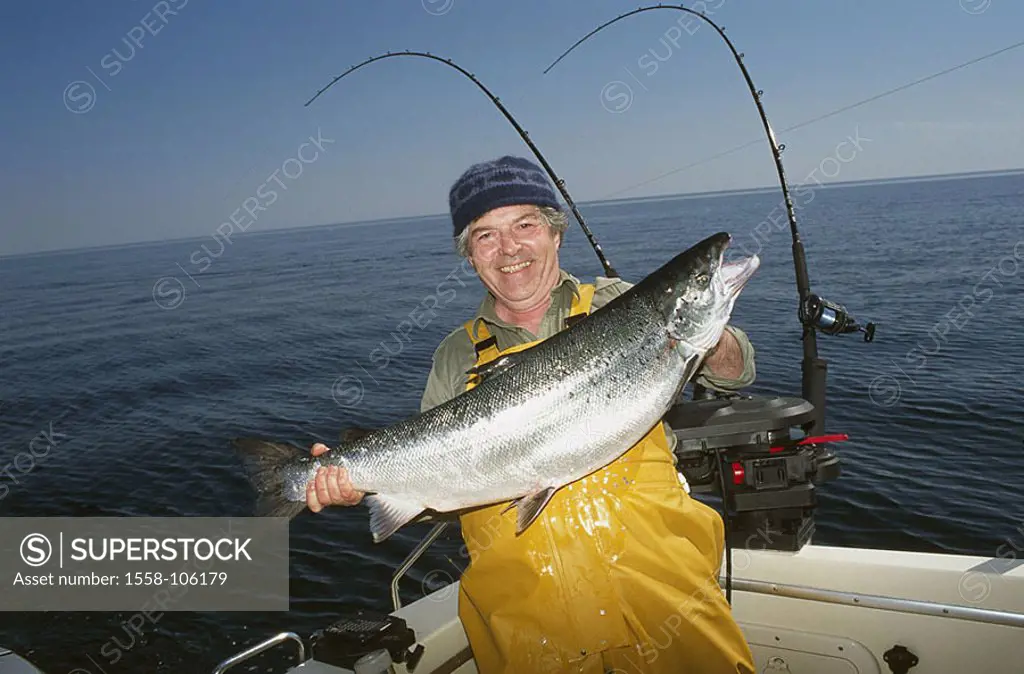 Sweden, fisher-boat, fishers, salmon, holds, shows, cheerfully, South-Sweden, Blekinge, Hanöbucht, fish-cutters, Schleppangeln, man, fishers, anglers,...