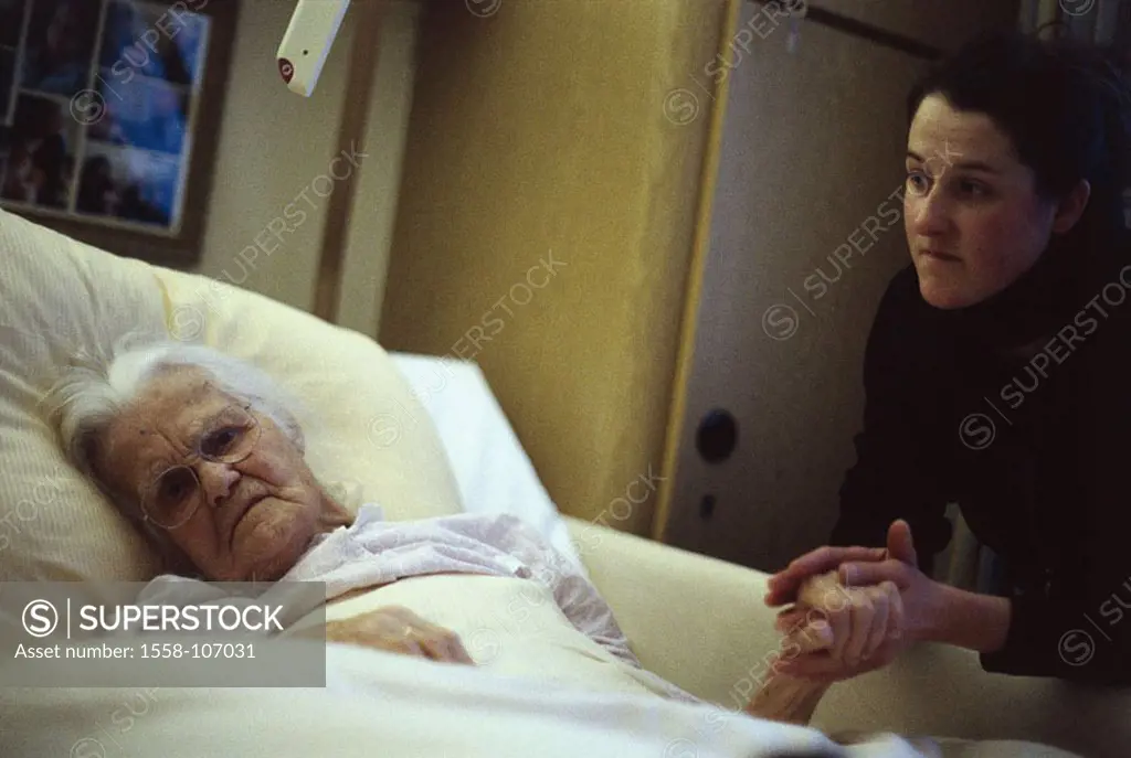 Elderly-home, senior, bed, lies, visitor, hand, detail, holds woman, 90-90 years 95 years old, ages, thoughtfully, sad, sick, daughter, visit, sick pe...