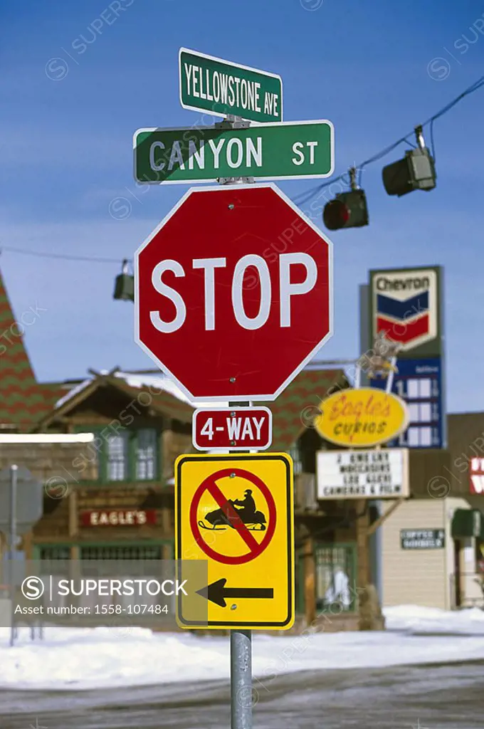 USA, Montana, traffic signs, North America, United States of America, season, winters, snow, signs, signs, Stopschild, street-signs, Straßennahmen, pr...