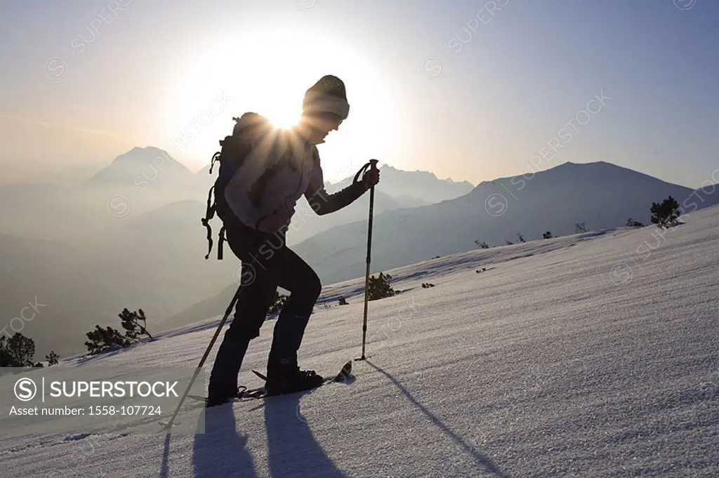 Austria, Tyrol, Scharnitz, Pleisen, woman, snowshoe-hike, upward, back light, winters, mountains, Pleisenspitze, snow-surface, hillside, snow, sportsw...