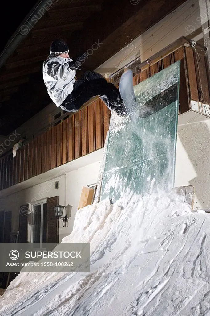 Dylan Ilk, Profisnowboarder, personality-rights, residence, heed snow-ski jump, Snowboarder wallride evening man young, Snowboard, Snowboarden, Action...