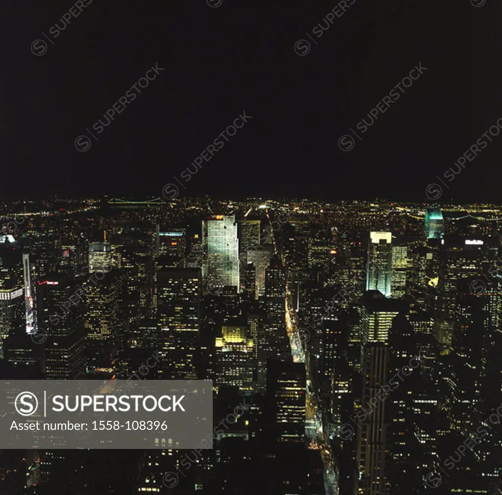 USA, New York city city-overview night North America city, city, metropolis, cityscape, line of vision south, Brooklyn bridge, skyscrapers, lights, Li...