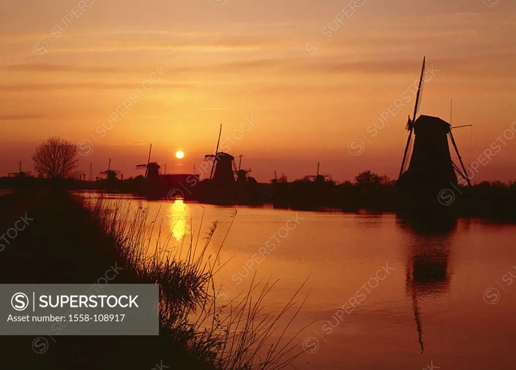 Netherlands, South-Holland, Kinderdijk, windmills, canal, silhouette, sunset, Europe, Benelux, Holland, Zuid-Holland, destination, sight, architecture...