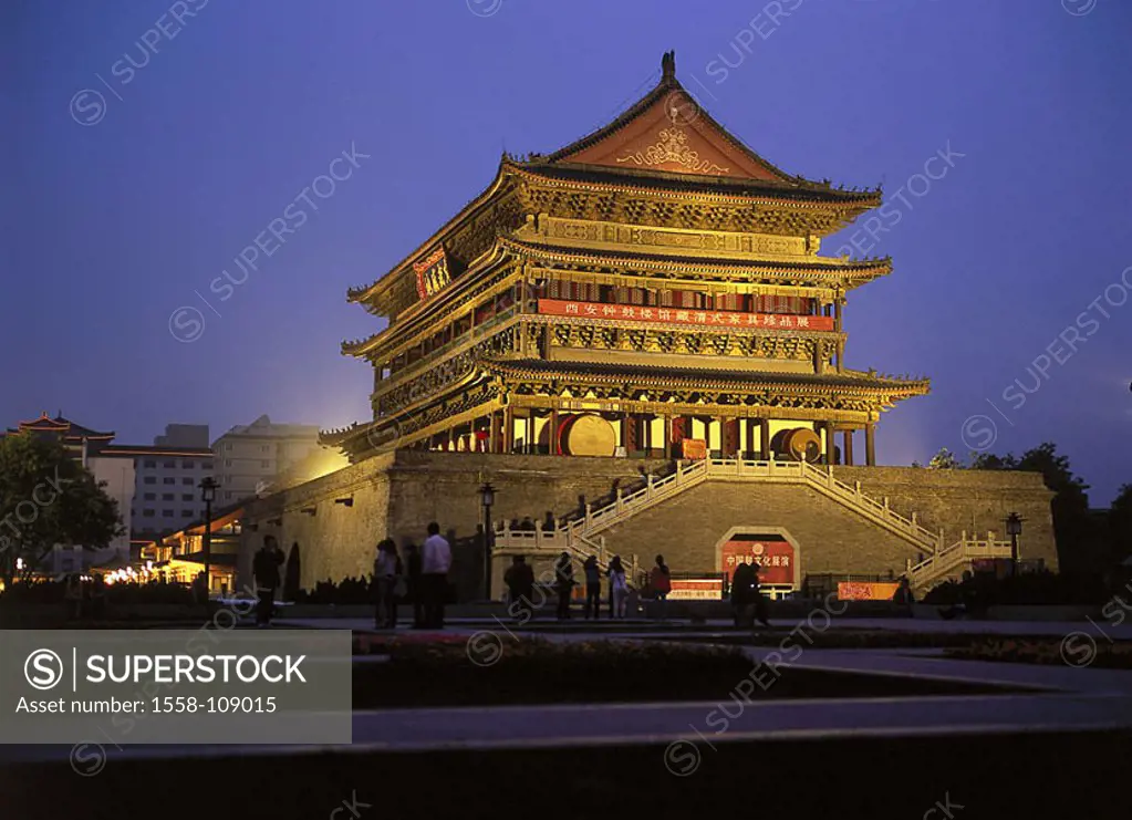 China, province Shaanxi, Xi´an, drum-tower, evening, Asia, people´s republic, city center, city-opinion, architecture, construction, historically, 14 ...