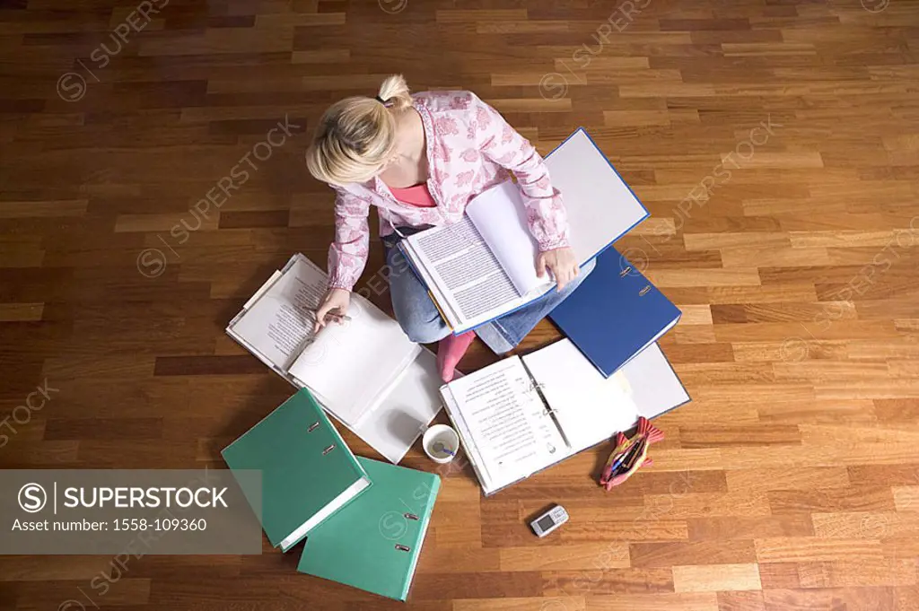 Woman, young, tailor-seat, floor, stewards, hit, from above, series, people, 20-30 years, blond, student, schoolgirl, quite-bodies, sits, books, recor...