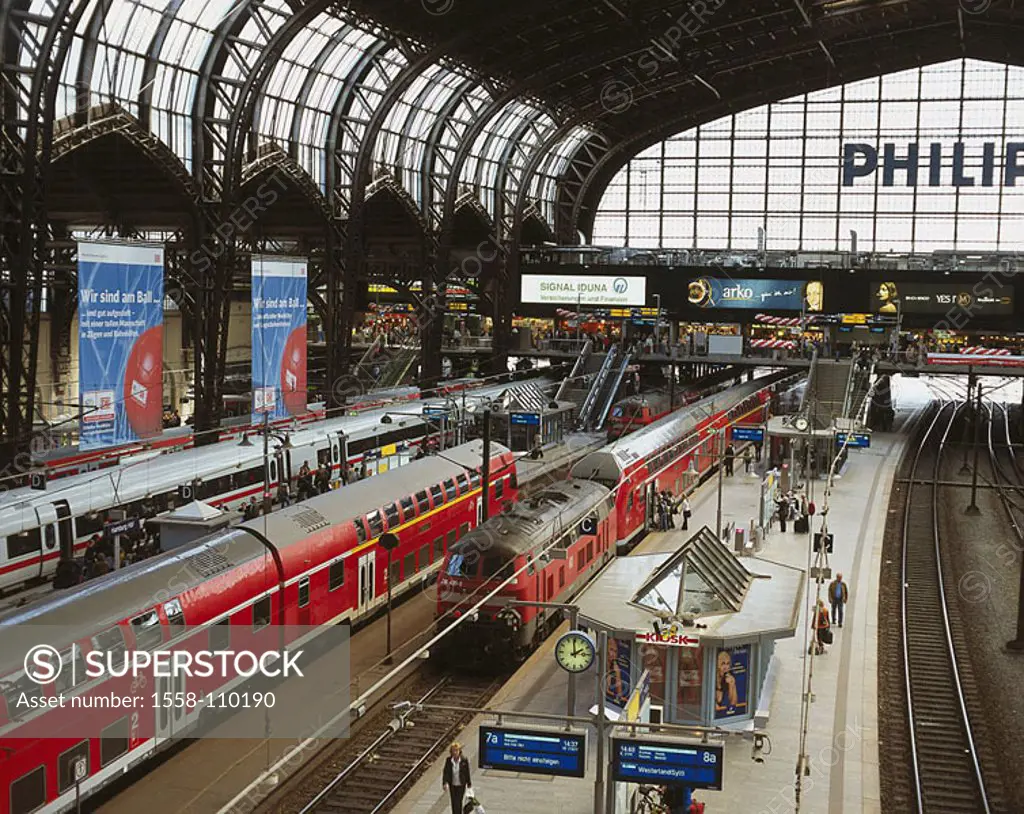 Germany, Hamburg, main train station, concourse, trains, passengers, no property release, Europe, Northern Germany, city, Hanseatic town, city, buildi...