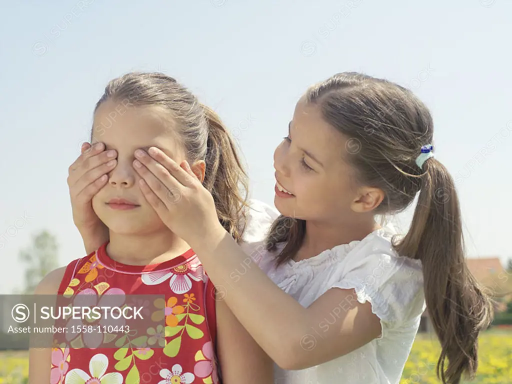 Girls, sister, eyes, portrait, keep closed people, child-portrait children 9 years two siblings, twins, friends, childhood, game, fun, joy, cheerfully...