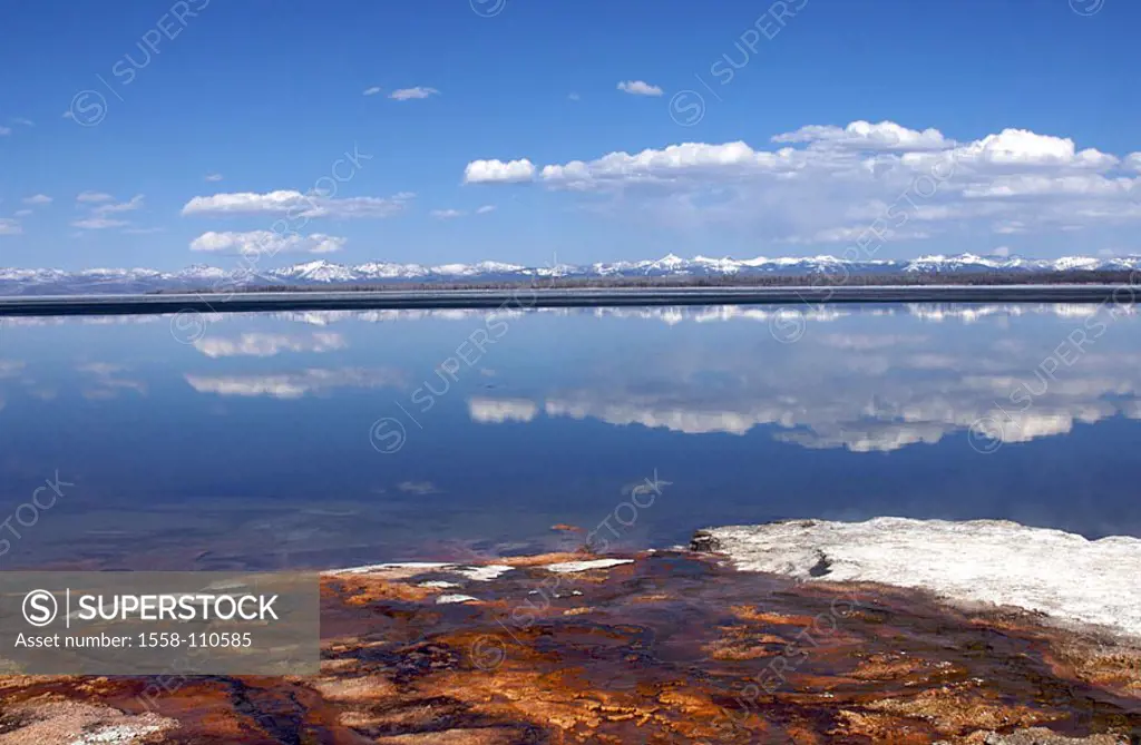 USA, Wyoming, Yellowstone national park, sea, water-surface, reflection, cloud-heavens, North America, waters, water-reflection, reflection, cloud-moo...