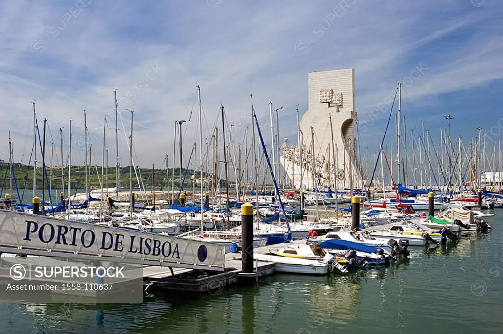 Portugal, Lisbon, marina, boats, background, monument Padrao can Europe, Western Europe, Iberian peninsula, city, Discobrimentos, river Tejo, sight, l...