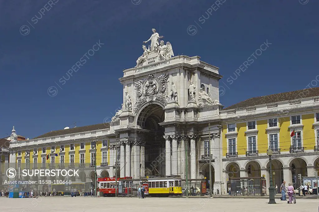 Portugal, Lisbon, place Praca de Comércio, triumph-bow, passers-by, Europe, Western Europe, Iberian peninsula, city, capital, city, sight, destination...