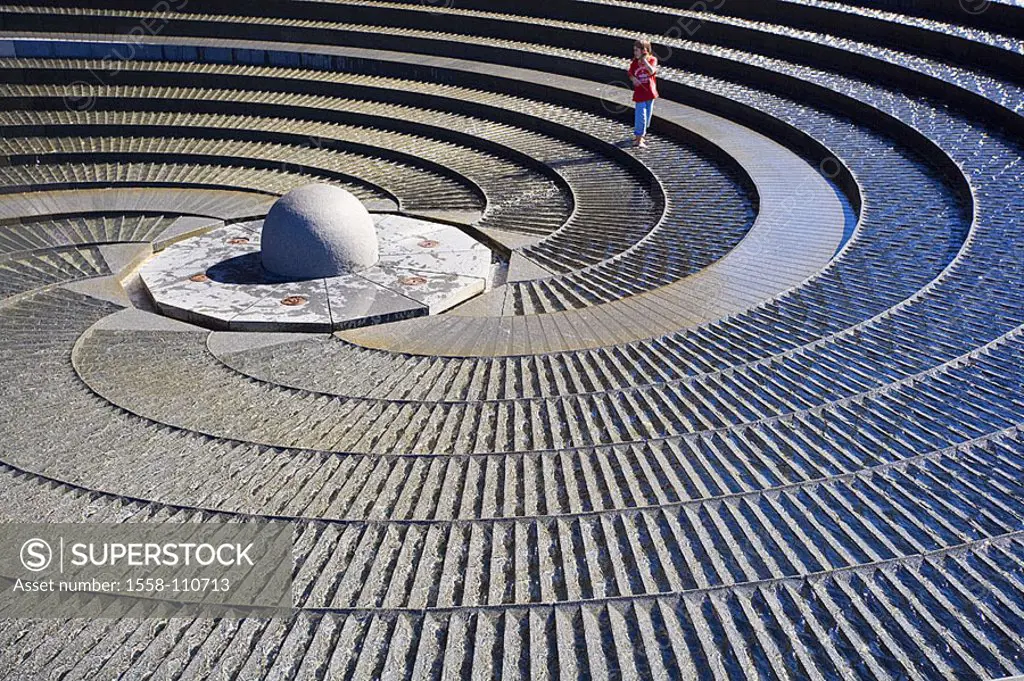 Australia, Sydney, Darling Harbour, Tidal Cascades, detail, child, New South Wales, well-installation, fountains, symbol, spiral, form, regularity, sw...