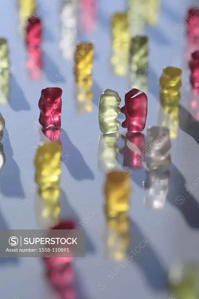 Glass-surface, rubber-bear-little, differently-colorfully, reflection, candies, fruit-rubber, sweet, candies, sugar-merchandise, nutrition unhealthy, ...