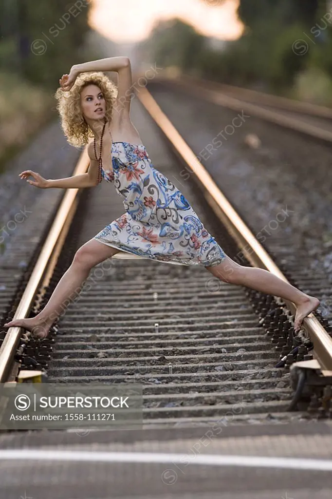 Woman, young, summer-dress, barefoot, railroad-rails, runs, gesture, series, people, 20-30 years, curls, dress, necklace, rails, rush, rush, panic, st...