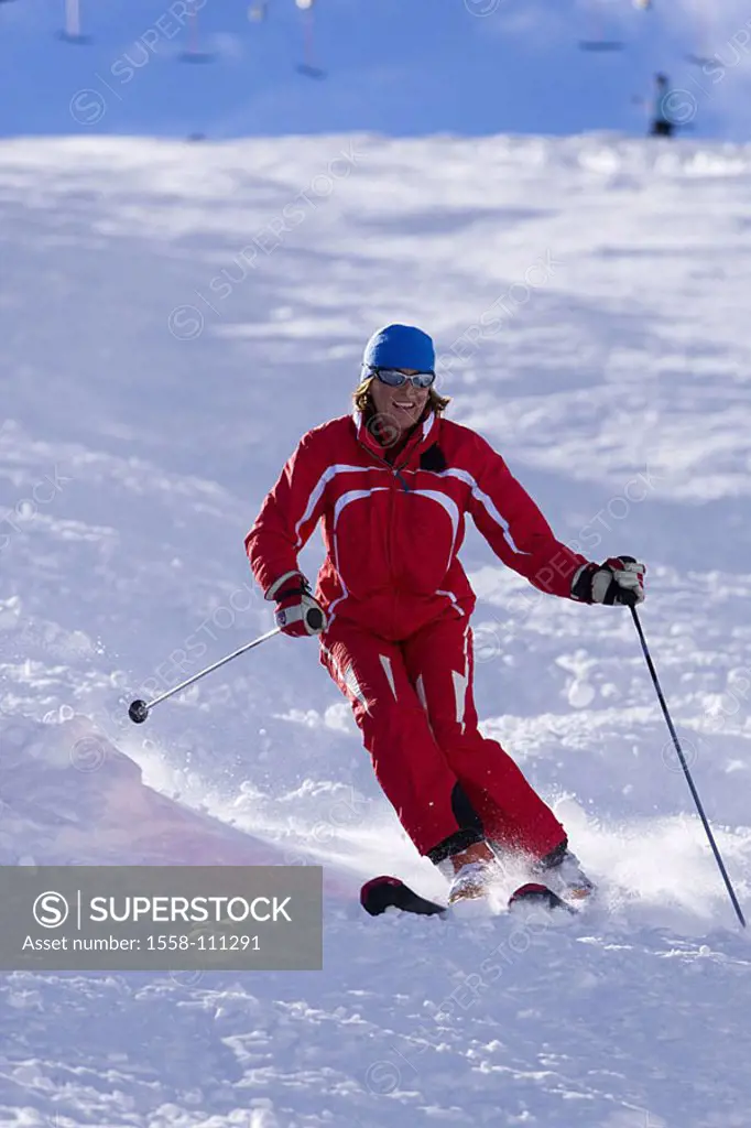 Track, ski-chauffeuse, ski-track, ski-departure, people, woman, 30-40 years, ski-clothing, sun glass, skiing, Carven, sport, alpine-sport, skiing, act...
