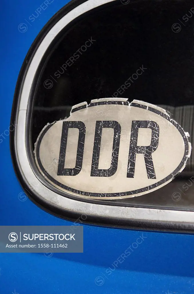 GDR, detail, sign, letters, rear windows, car, blue, 04/2006